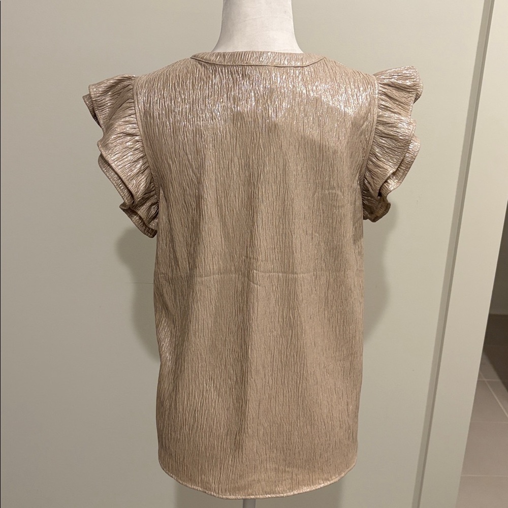 New With tags Avara Boutique Champagne Flutter Sleeve Top Sz M - Picture 5 of 10